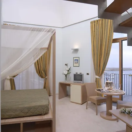 Hotel Carolina