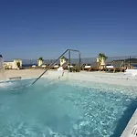 Carolina 4*