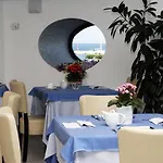 Hotel Carolina