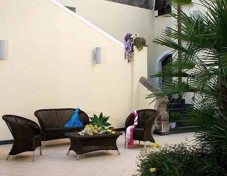 Carolina 4*