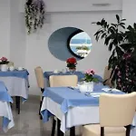 Carolina Forio di Ischia