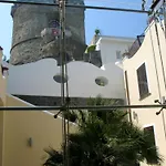 Carolina Forio di Ischia
