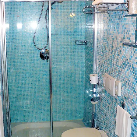 Hotel Carolina 4*