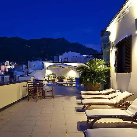Hotel Carolina