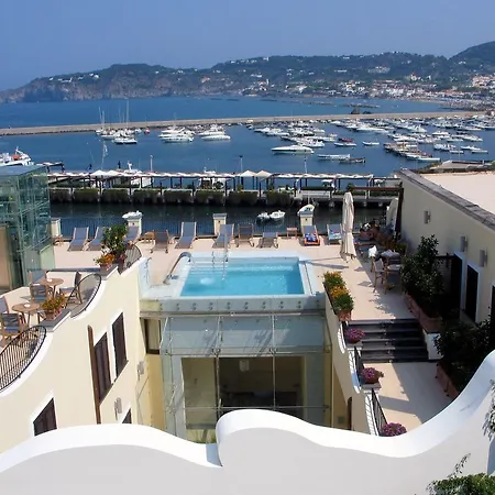 Hotel Carolina